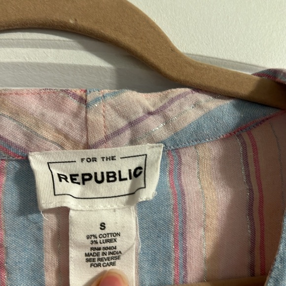 Striped Blouse with Front Tie - Picture 6 of 8